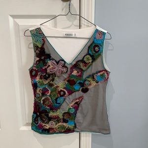 Sleeveless embroidered multi color v-neck top